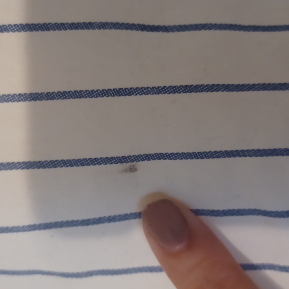 Old Navy Cream and Blue Striped Shorts Size 20 - Picture 5 of 8